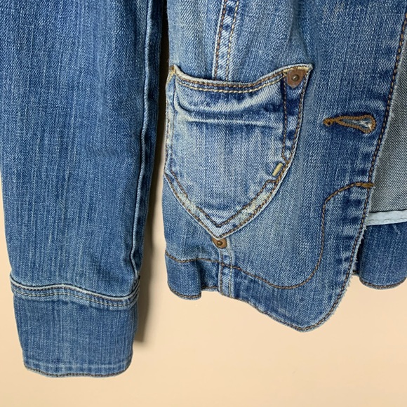 J & COMPANY • Jean Jacket - Picture 3 of 8